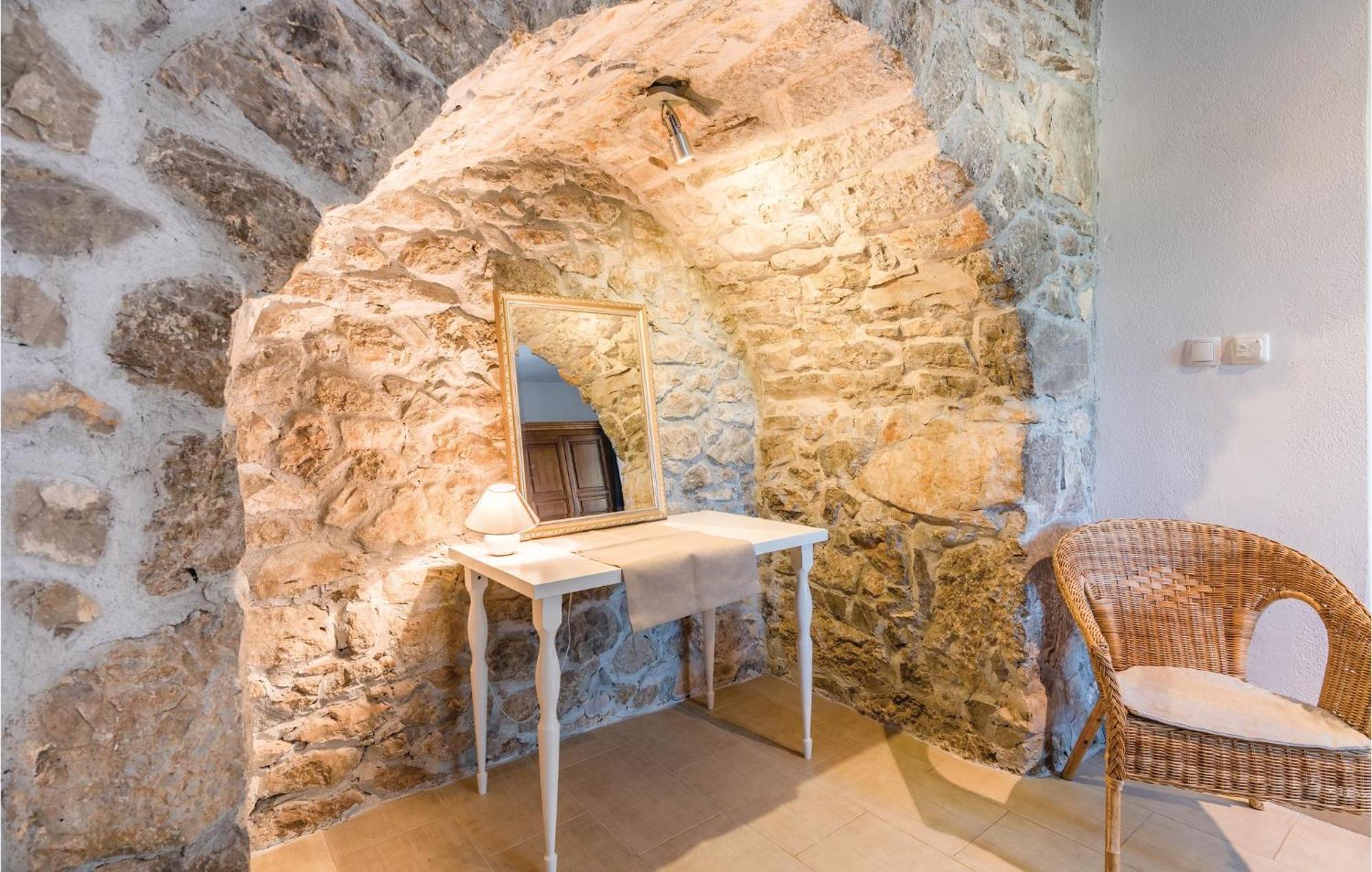 Nice Home In Zgaljici With Outdoor Swimming Pool Skrbčići 外观 照片